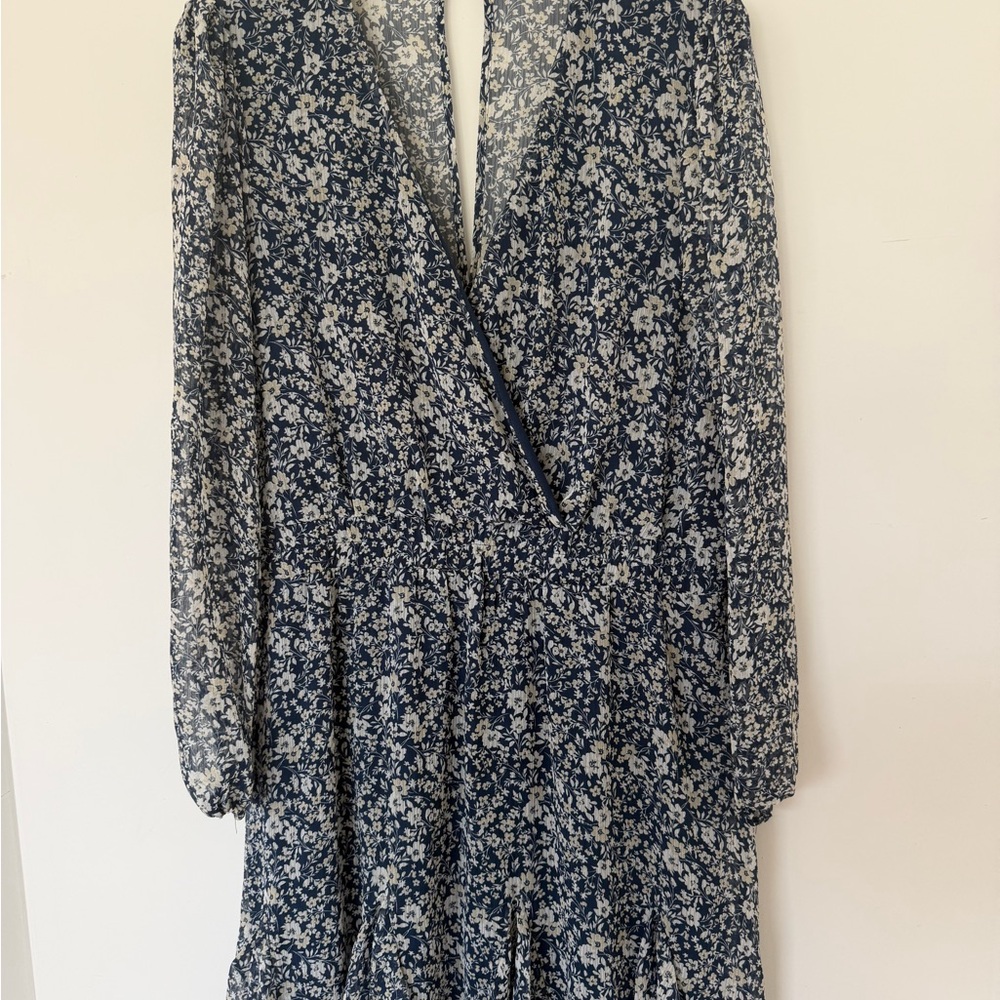 Trixxi Navy and White Floral Mini Dress size XL